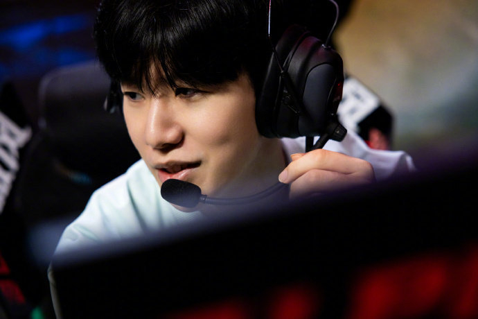 接下来的比 接下来的比